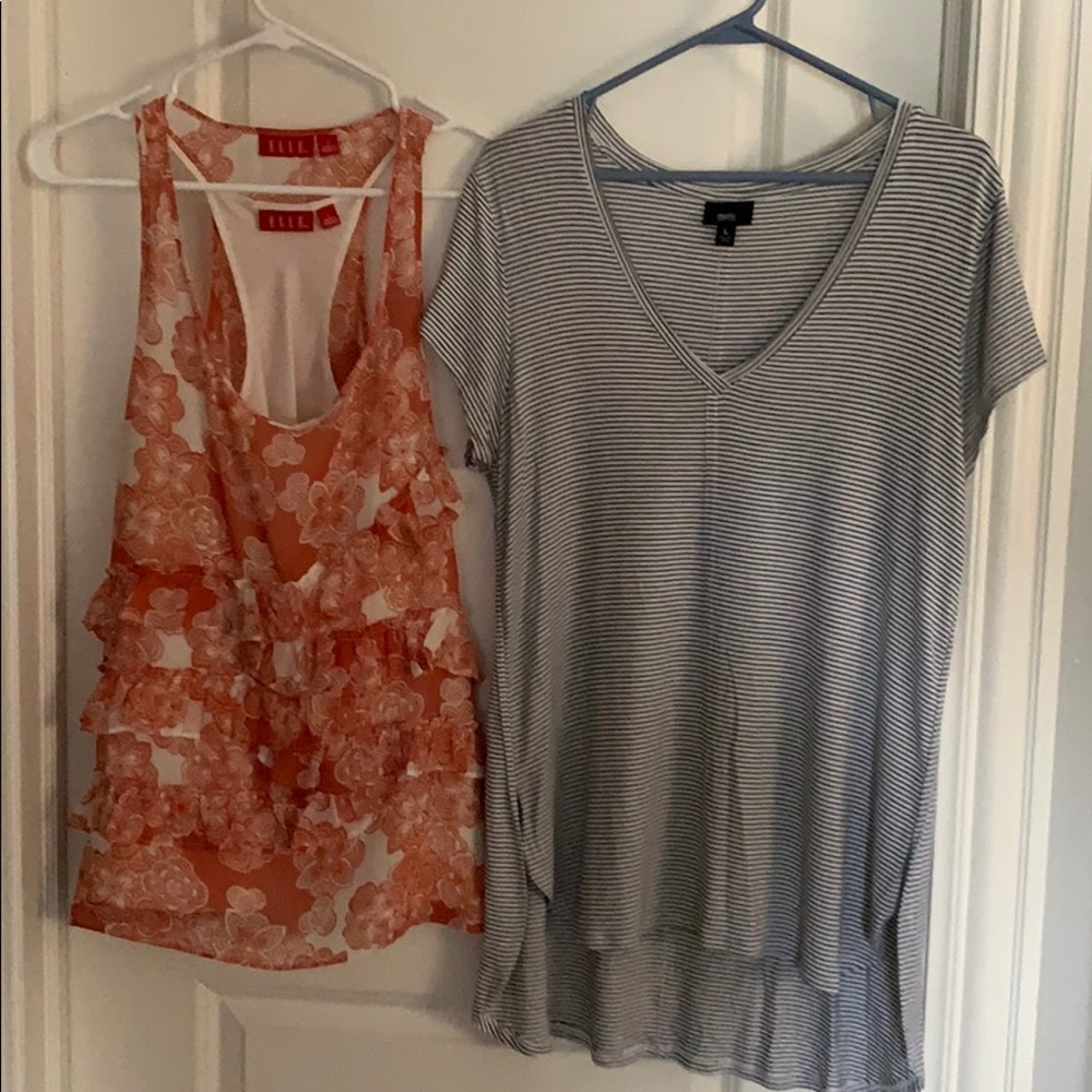 Bundle of two women tops